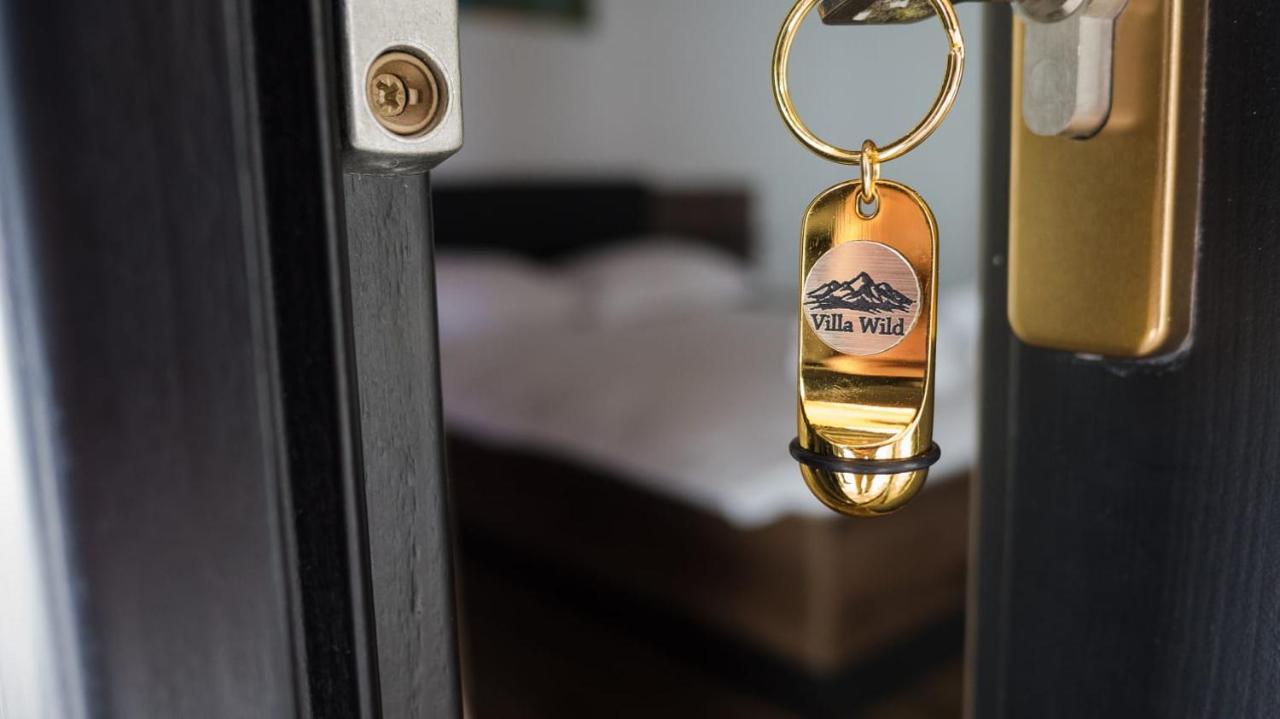 Villa Wild Rooms Jiet Εξωτερικό φωτογραφία